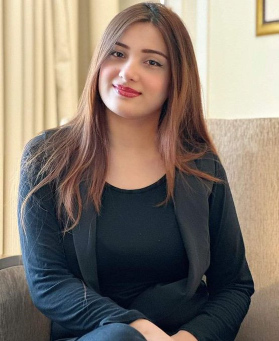 Model Escorts in Mumbai